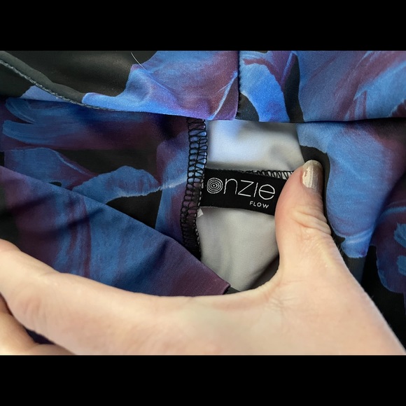 Onzie Yoga Pants - X-Small - Picture 3 of 4